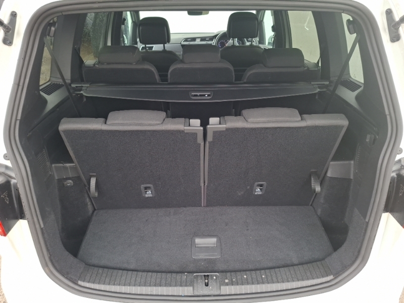 Volkswagen Touran Se Family Blue #18