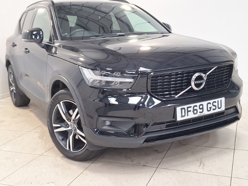Volvo XC40 1.5 T3 163 R Design Black