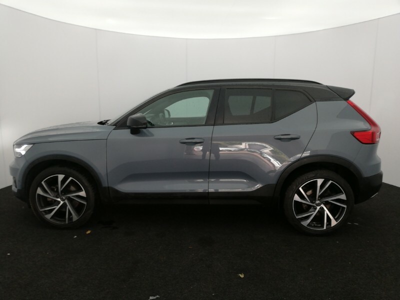 Volvo XC40 2.0 T4 R Design Pro Geartronic Grey #4