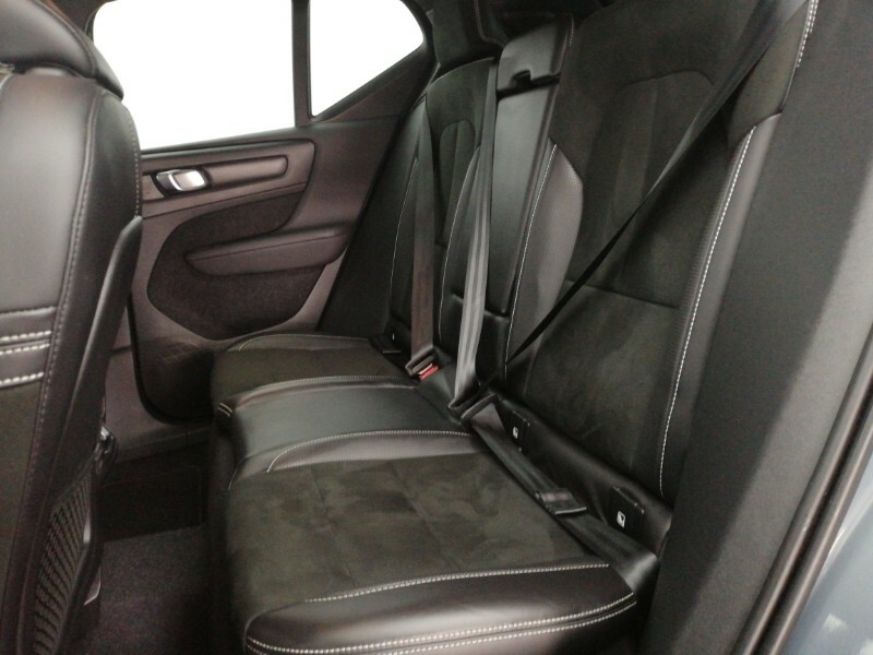 Volvo XC40 2.0 T4 R Design Pro Geartronic Grey #6
