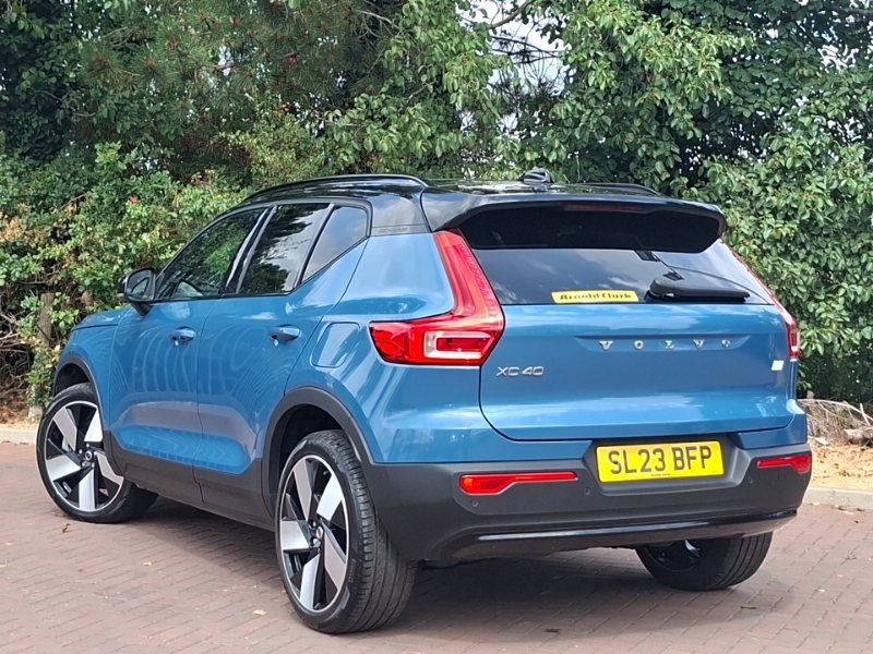Volvo XC40 170Kw Recharge Ultimate 69Kwh Blue #2
