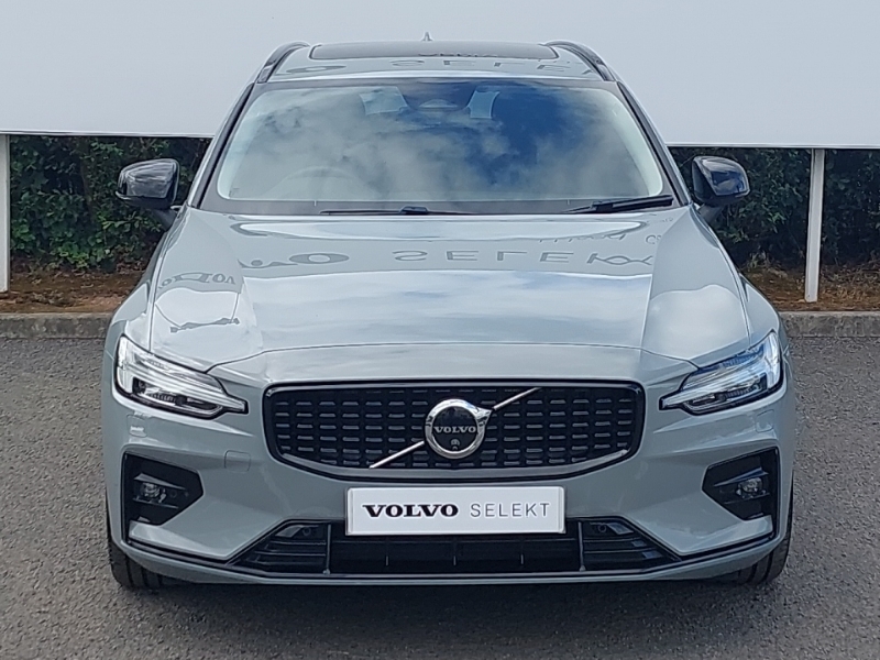 Volvo V60 B4 P Ultra Dark Sunroof, Harmankardon Sound, 3 Black #14