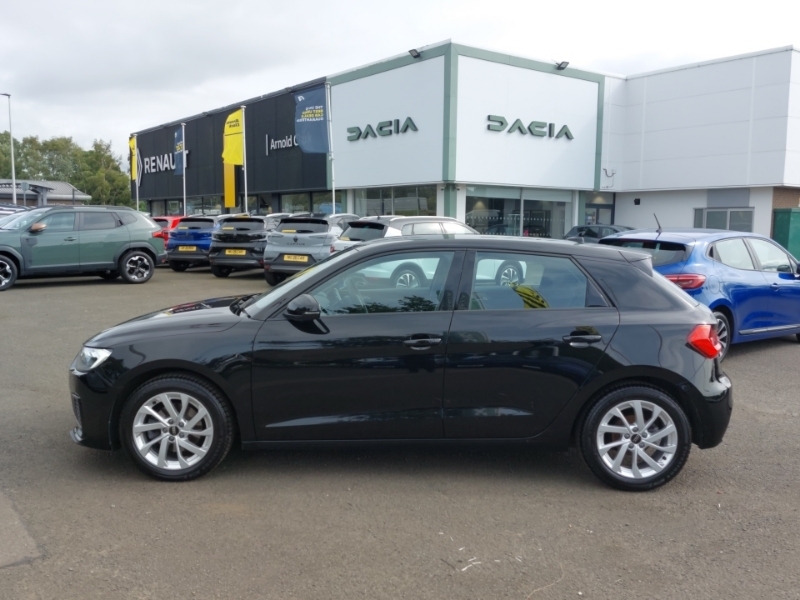 Audi A1 30 Tfsi Sport SK25DFV Black #4