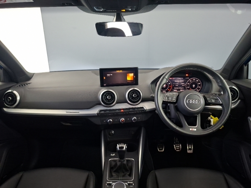 Audi Q2 35 Tfsi S Line Blue #3
