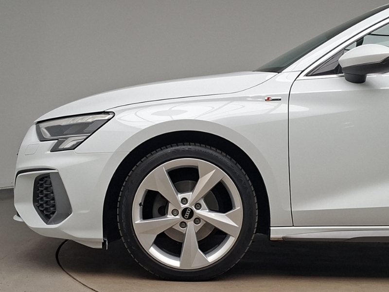 Audi A3 Tfsie 40 Sport Sportback S Tronic Euro 6 5-Door 13 White #19