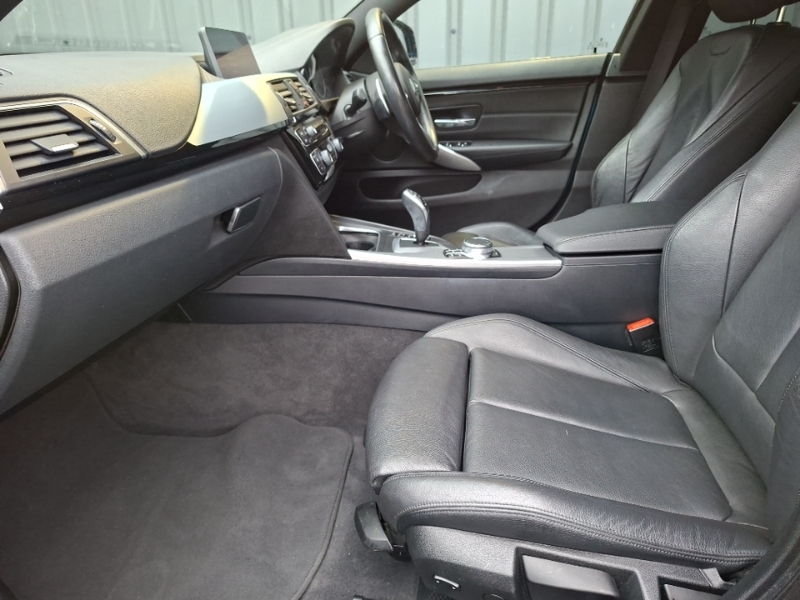 BMW 4 Series 420D 190 M Sport Professional Media Blue #5