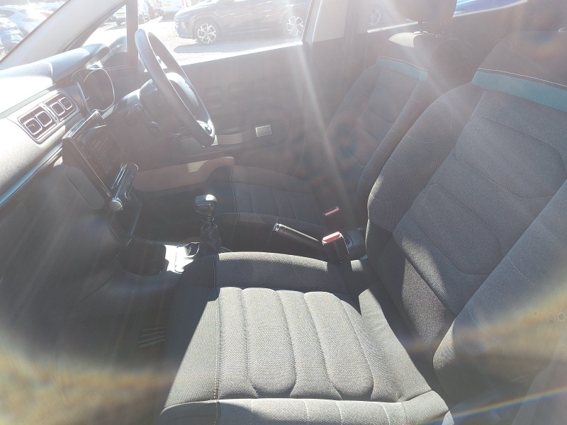 Citroen C3 1.5 Bluehdi Shine Plus Beige #5