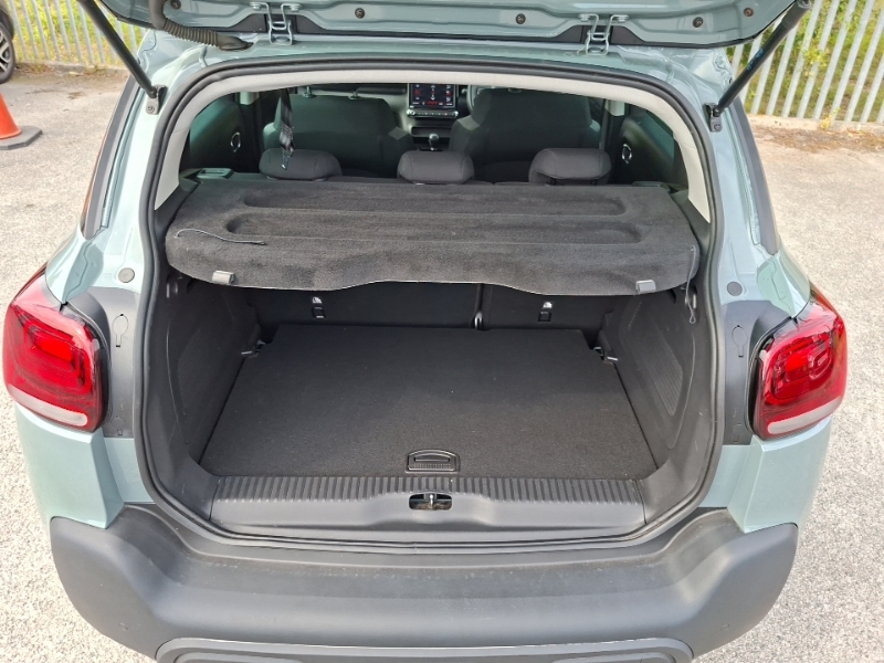 Citroen C3 Aircross 1.2 Puretech Shine Euro 6 Ss Red #18
