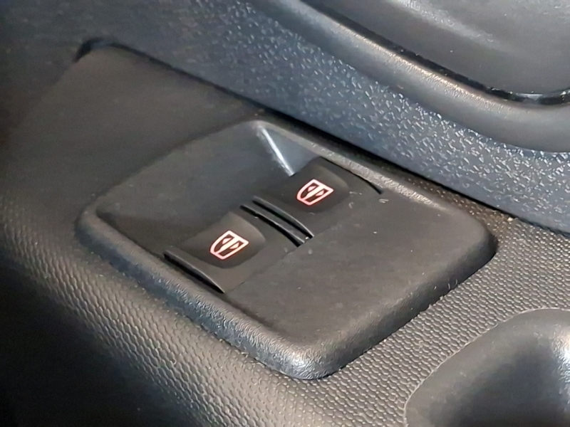 Dacia Sandero 0.9 Tce Comfort Euro 6 S S 7 382 Car Details  #17