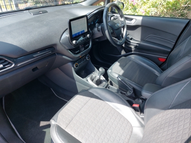 Ford Fiesta 1.0 Ecoboost 125 Active X Edition Black #5