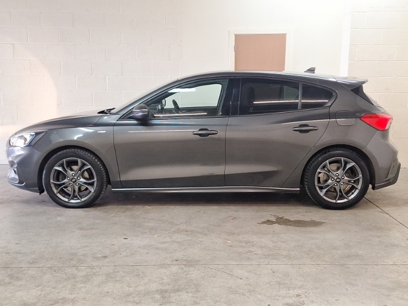 Ford Focus 1.0 Ecoboost 125 St-line Grey #4