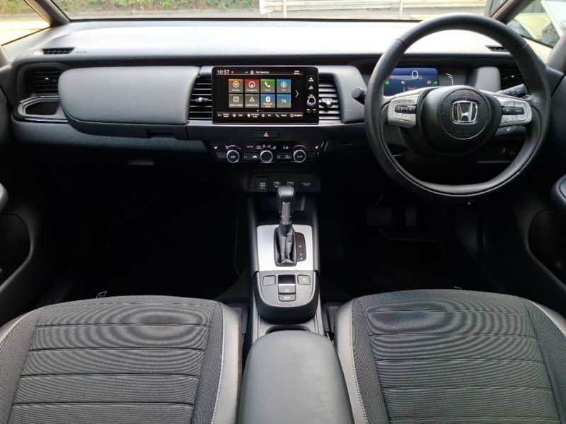Honda Jazz 1.5 I-mmd Hybrid Crosstar Advance Ecvt Red #3