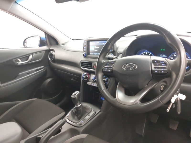 Hyundai Kona Suv 1.0 T-gdi 120Ps Premium 2Wd Red #17