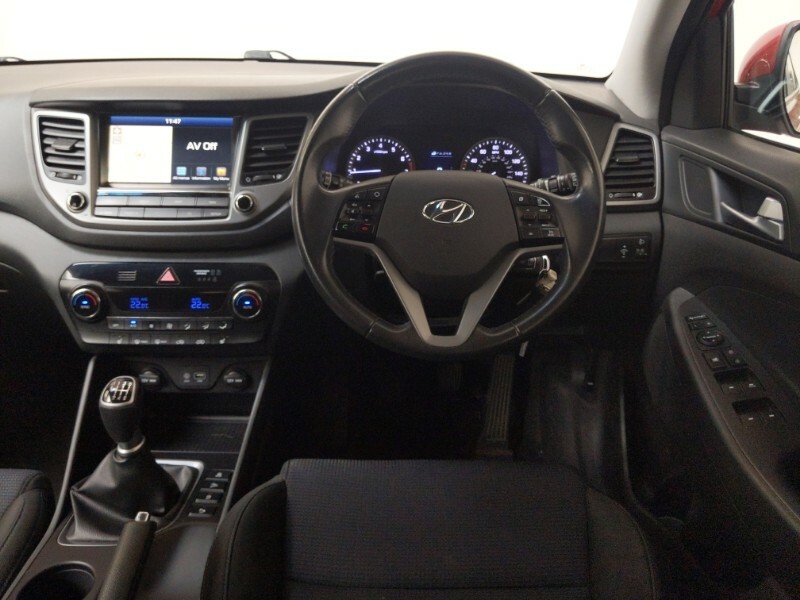 Hyundai Tucson 1.6 Gdi Blue Drive Se Nav 2Wd Estate Red #7