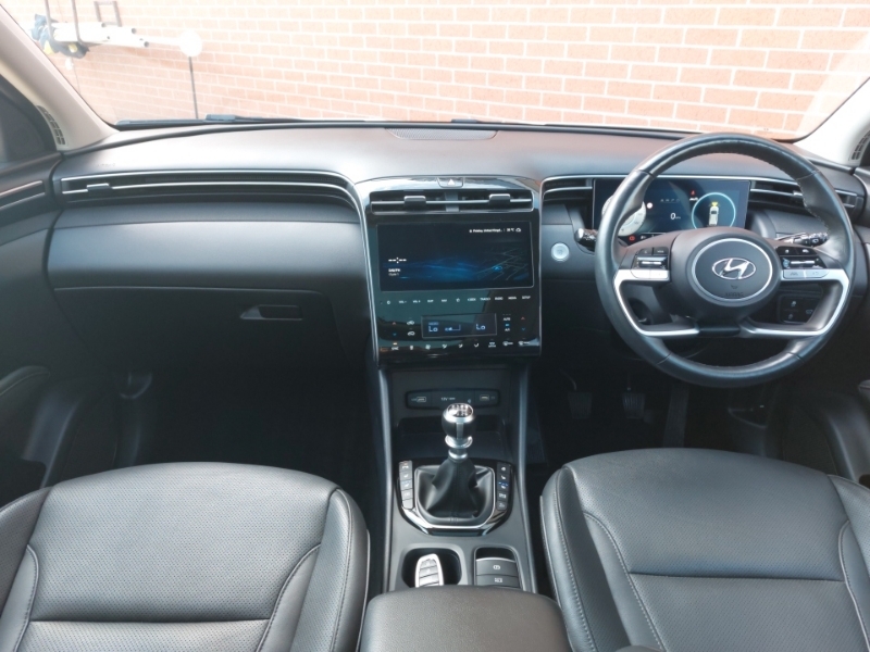 Hyundai Tucson 1.6 Tgdi Ultimate 2Wd White #3