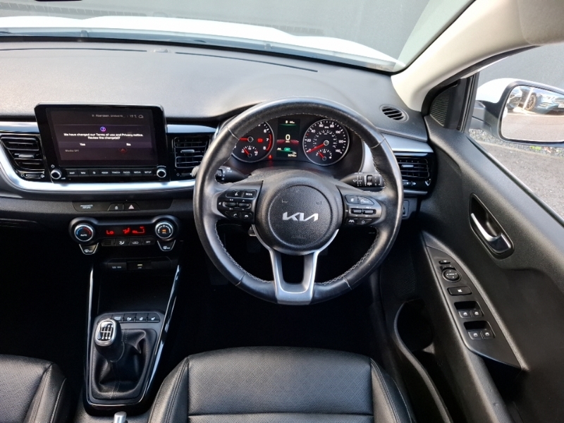 Kia Stonic 1.0 T Gdi Mhev Gt Line Suv Hybrid Manua White #8
