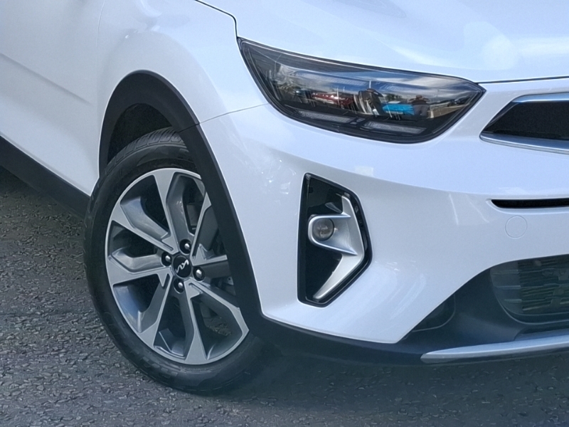 Kia Stonic 1.0 T Gdi Mhev Gt Line Suv Hybrid Manua White #20
