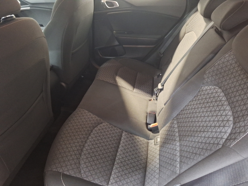 Kia Xceed 1.6 Crdi Isg 2 Red #6