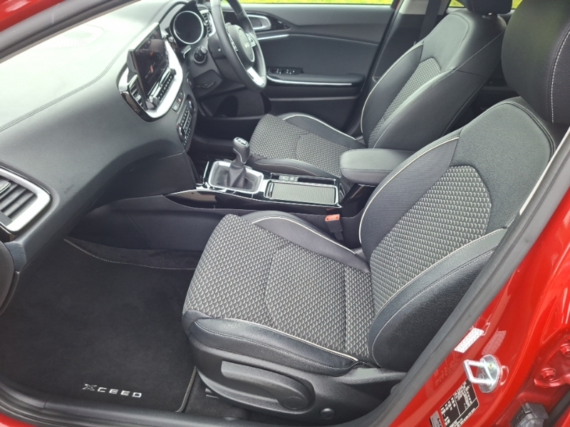 Kia Xceed 1.5T Gdi Isg 3 Red #5