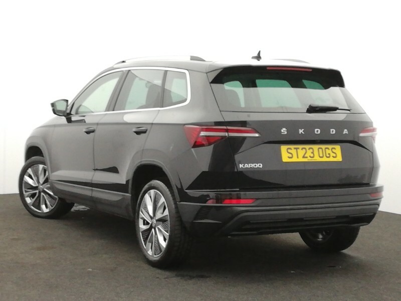 Skoda Karoq 1.5 Tsi Se L Dsg Black #2