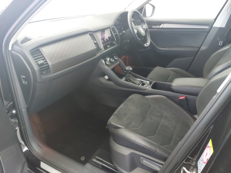 Skoda Kodiaq 2.0 Tdi Se L 4X4 Dsg 7 Seat Black #5