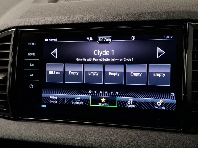 Skoda Karoq 1.5 Tsi Sportline Edition Dsg Estate Red #11