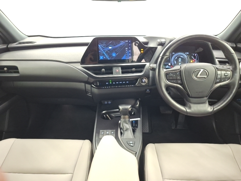 Lexus UX 250H 2.0 F-sport Design Cvt White #3