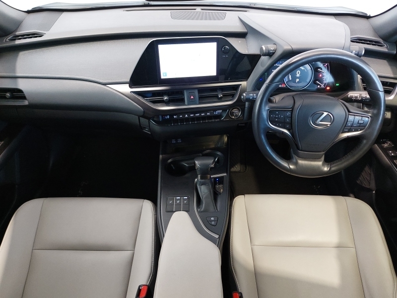 Lexus UX 250H 2.0 F-sport Design Cvt White #3