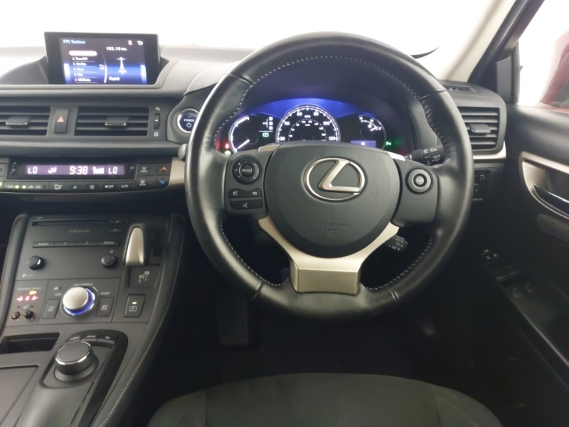 Lexus CT 200H F Sport 1.8 200H F Sport White #8