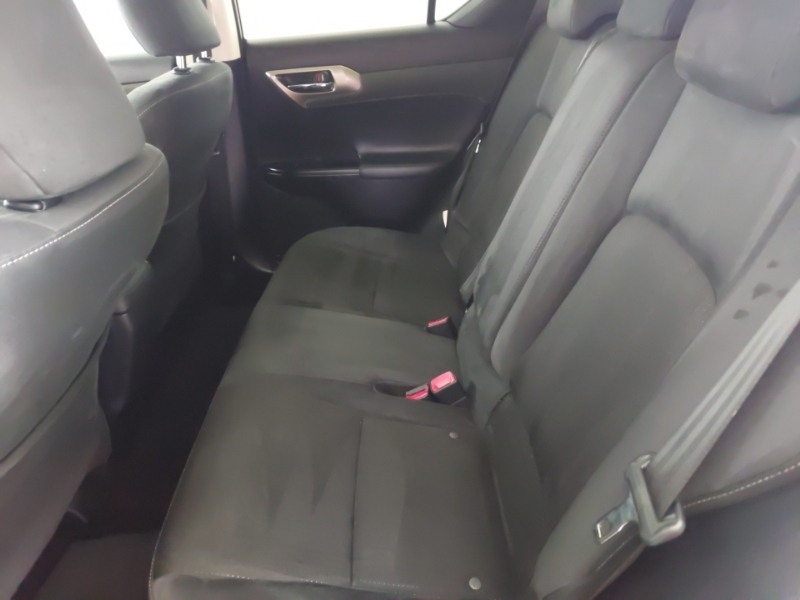 Lexus CT 200H 1.8 Advance Cvt Red #6