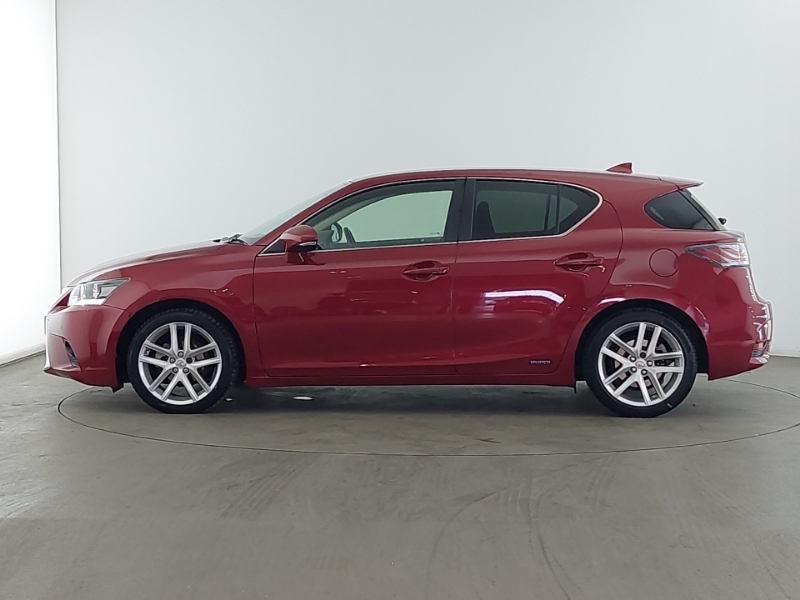 Lexus CT 200H 1.8 Advance Cvt Red #4