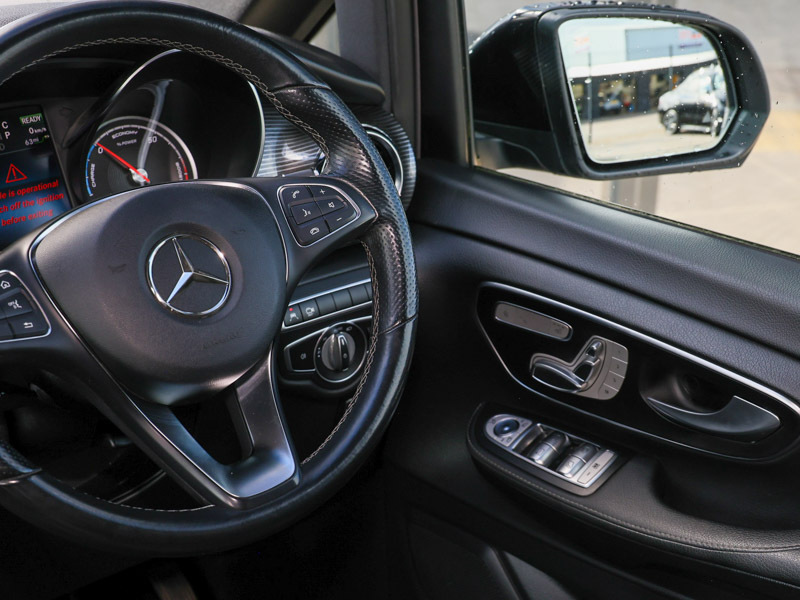 Mercedes-Benz EQV 300 150 Kw Sport 90 Kwh Silver #12