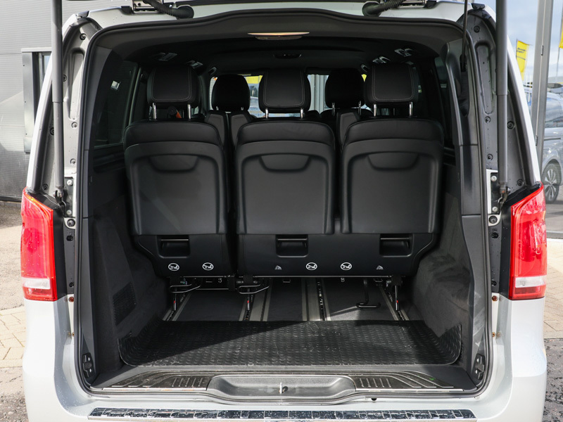 Mercedes-Benz EQV 300 150 Kw Sport 90 Kwh Silver #8