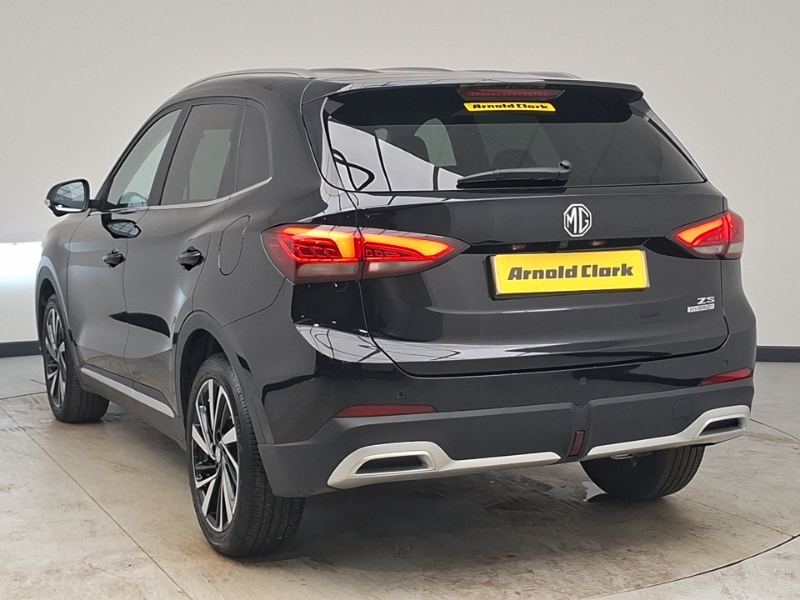 MG ZS 1.5 Hybrid Trophy Black #2