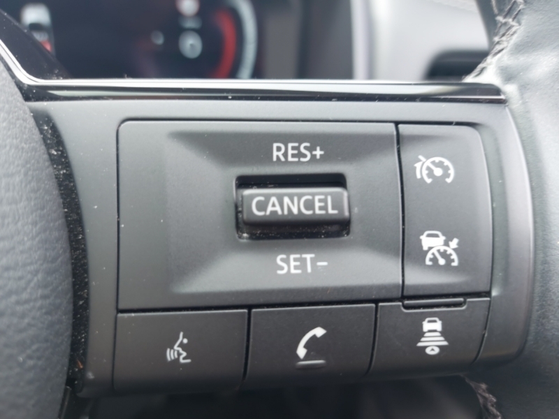 Nissan Qashqai 1.3 Dig-t Mh 158 N-connecta X-tronic With Sat Grey #13
