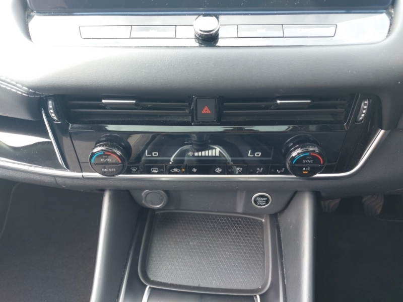 Nissan Qashqai 1.3 Dig-t Mh 158 N-connecta X-tronic With Sat Grey #16