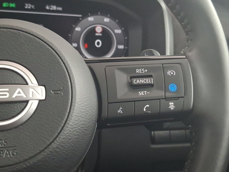 Nissan Qashqai 1.3 Dig-t Mh 158 N-connecta Glass Rf Xtronic Silver #13