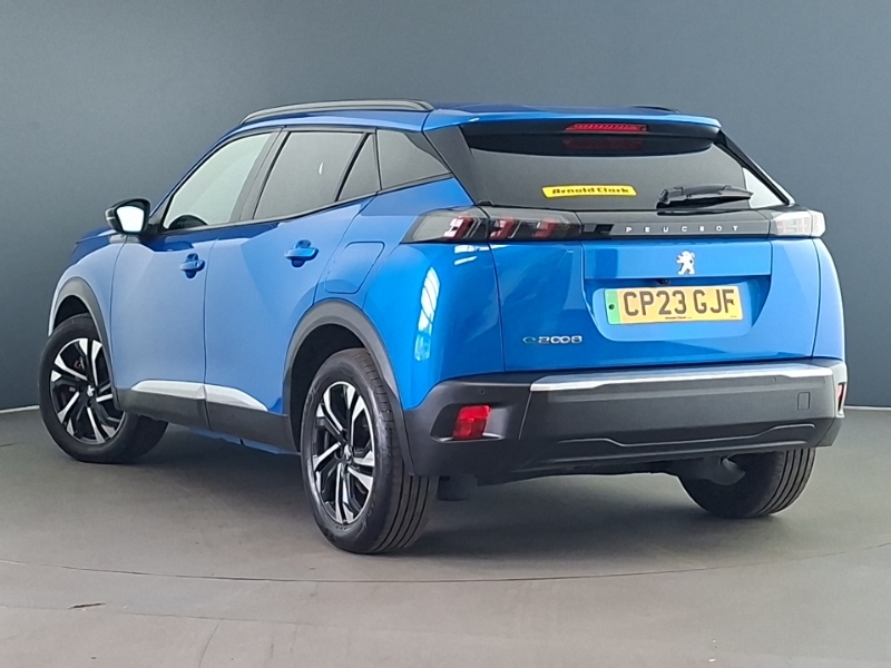 Peugeot e-2008 100Kw Allure Premium 50Kwh Blue #2