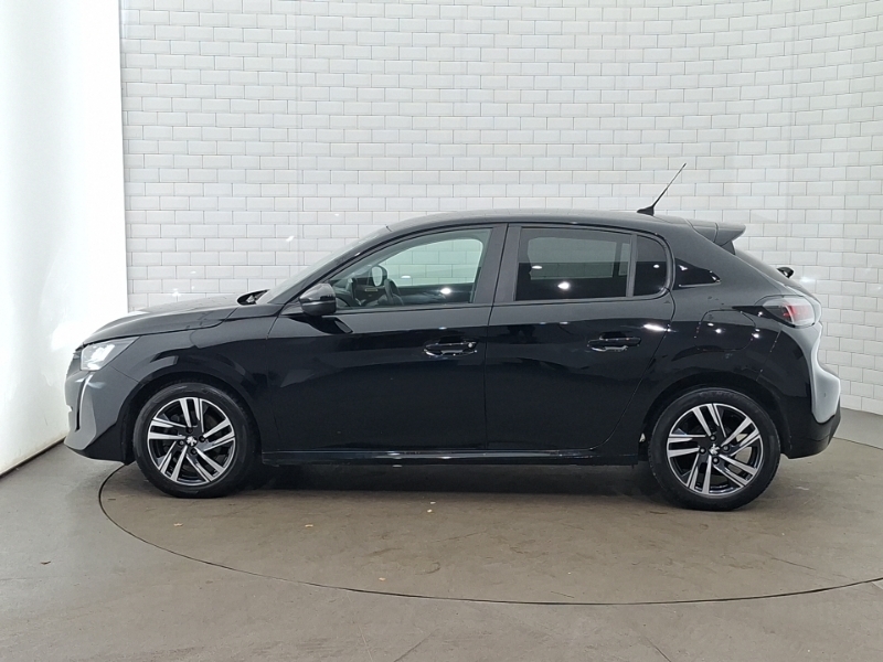 Peugeot 208 1.2 Puretech 100 Active Premium Black #4