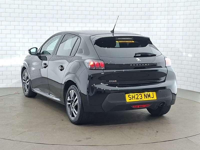 Peugeot 208 1.2 Puretech 100 Active Premium Black #2