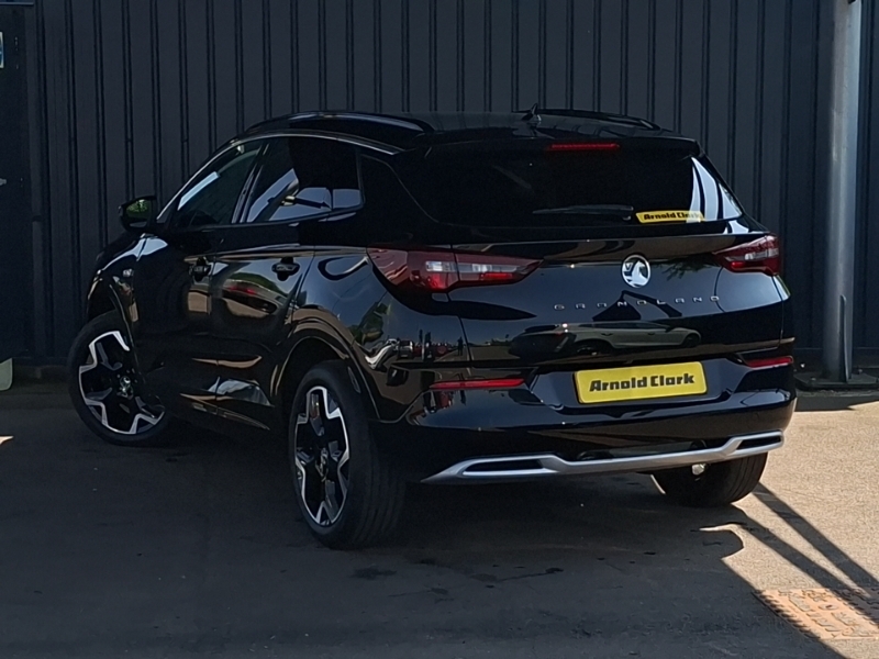 Vauxhall Grandland 1.2 Turbo Elite Black #2