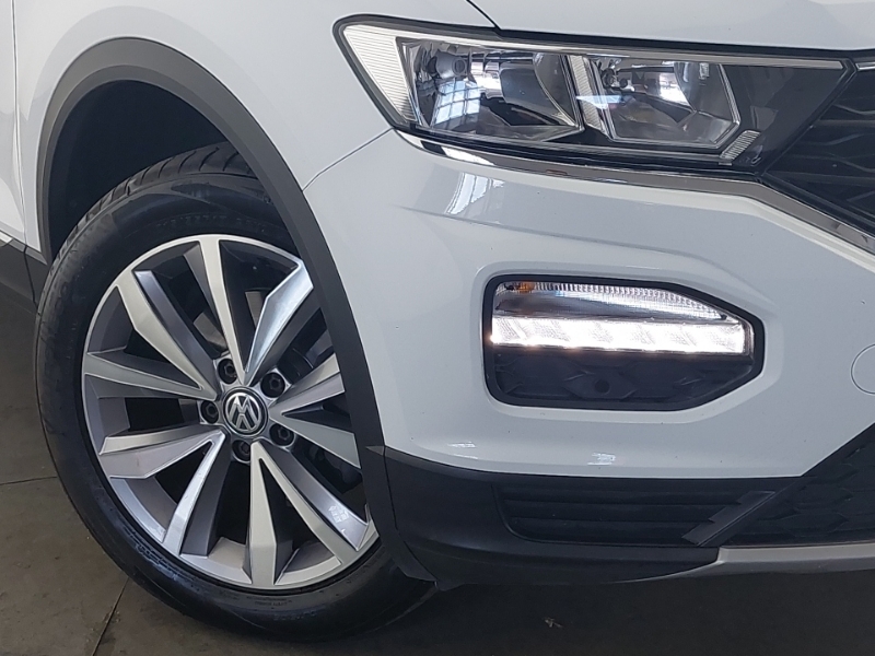 Volkswagen T-Roc R-line 1.5 Tsi 150Ps Evo 6-Speed White #20