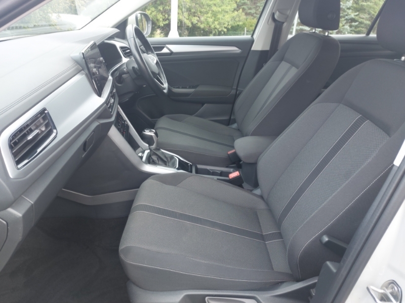 Volkswagen T-Roc 1.5 Tsi Life Dsg Grey #5