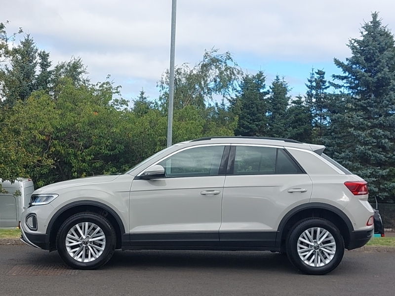 Volkswagen T-Roc 1.5 Tsi Life Dsg Grey #4