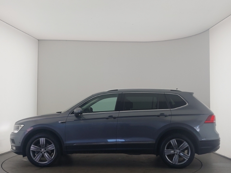Volkswagen Tiguan Allspace 2.0 Tdi Match Dsg Grey #4