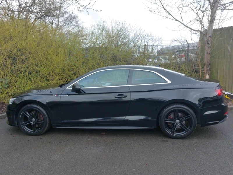 Audi A5 1.4 Tfsi S Line S Tronic LV68BBE Black #4