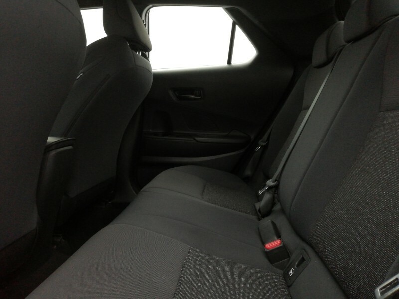 Toyota C-Hr 1.8 Hybrid Icon Cvt White #6