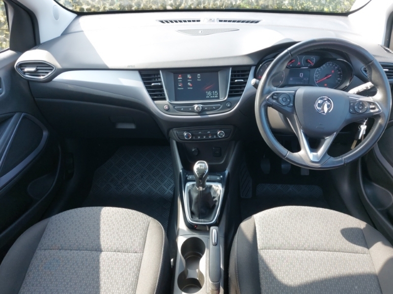 Vauxhall Crossland 1.2 Design Black #3