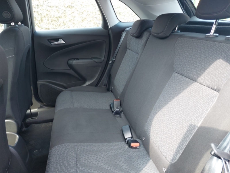 Vauxhall Crossland 1.2 Design Black #6