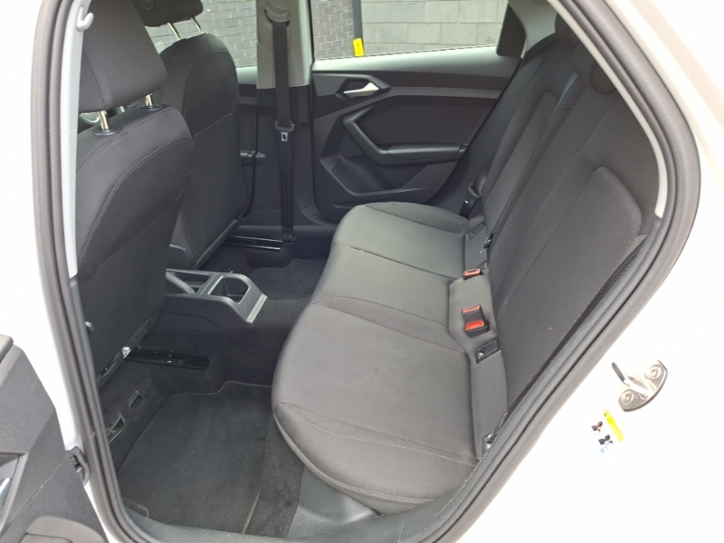 Audi A1 30 Tfsi 110 Technik S Tronic White #6
